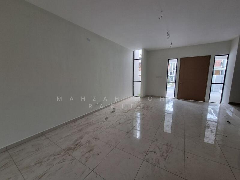 Terraced House for Sale in Kajang (Selangor) - Mahzah Mohd Rapiee - Living Room - PropertyGuru.com.my