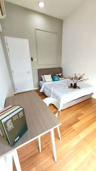 Condominium for Rent at Waltz Residences - Kew . - Bedroom - PropertyGuru.com.my