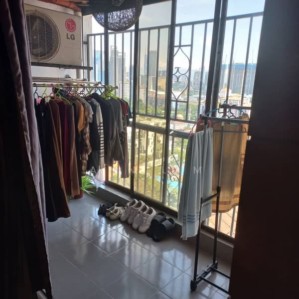 Kondominium untuk Dijual di Pantai Hillpark 2 - Ann Lim - Balcony - PropertyGuru.com.my