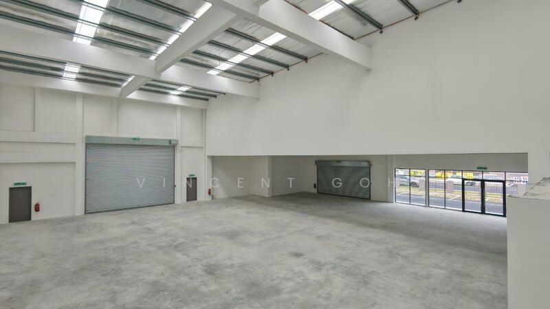 Semi-D Factory for Rent in Klang (Selangor) - Vincent Goh - Entrance - PropertyGuru.com.my