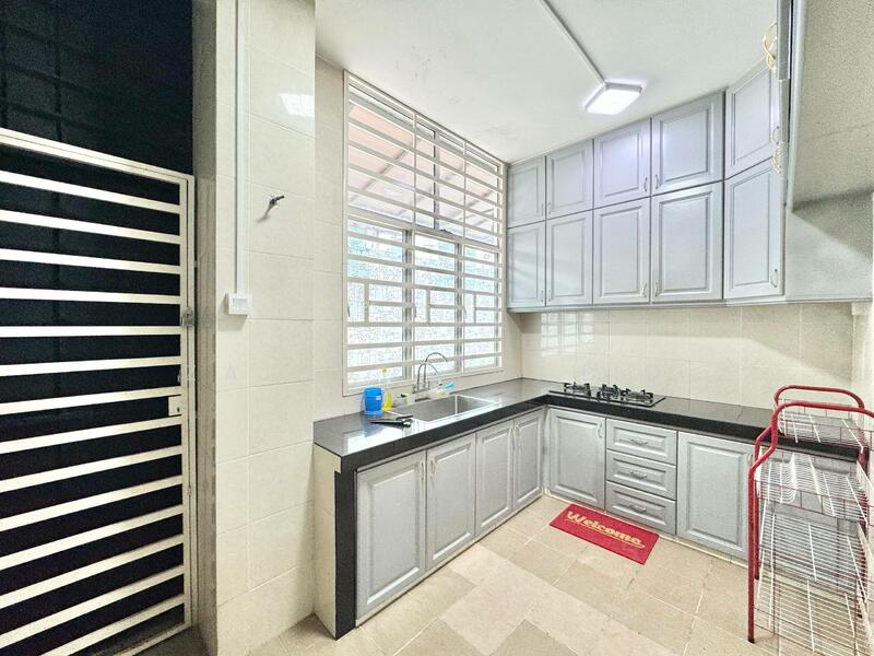 Bangi Avenue untuk Untuk Dijual - RM 600,000, Apr 2026 - Kitchen - PropertyGuru.com.my