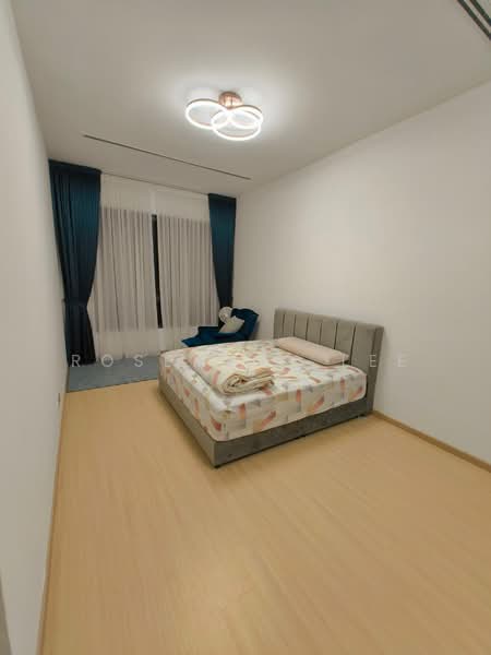 Kondominium untuk Dijual di Trinity Pentamont - Rosemary Lee - Bedroom - PropertyGuru.com.my