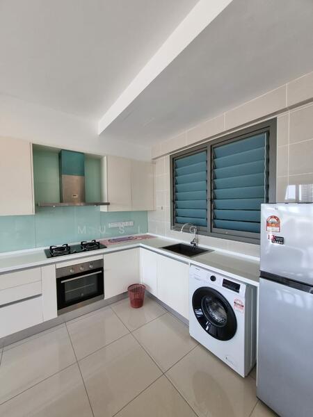 Iskandar Residences untuk Untuk Disewa - RM 2,200 /bulan, Feb 2026 - Kitchen - PropertyGuru.com.my