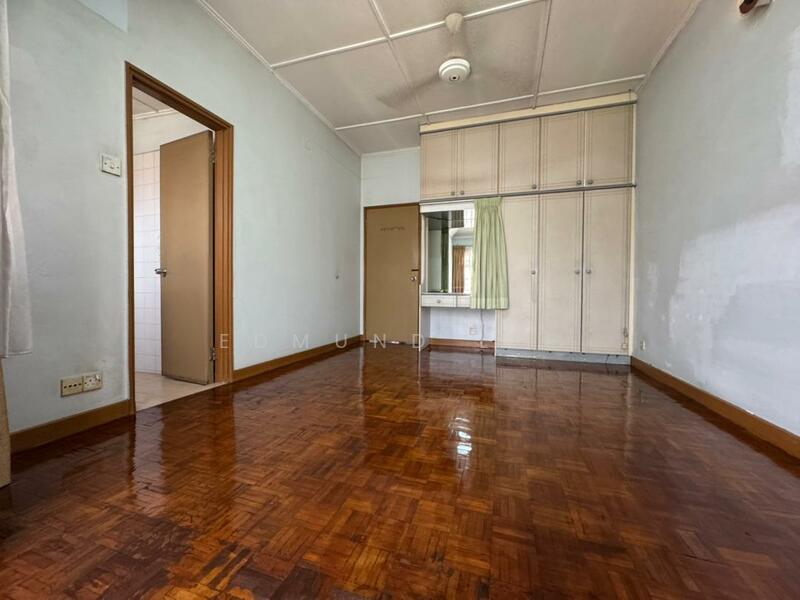 Terraced House for Sale in Usj 2 (Subang Jaya) - Edmund Lee - Bedroom - PropertyGuru.com.my