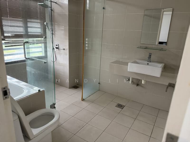 Condominium for Sale at Mirage By The Lake - Mandy Lim - Bathroom - PropertyGuru.com.my