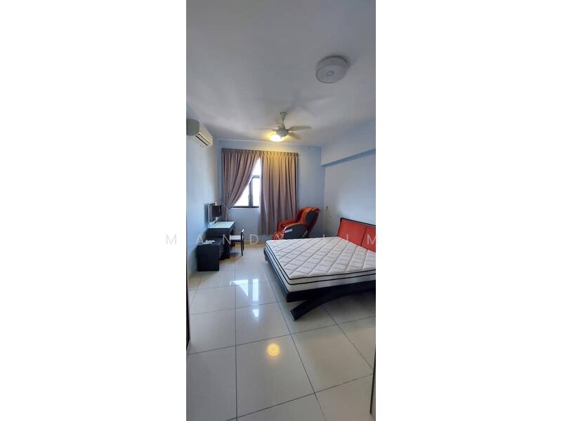 Condominium for Sale at Mirage By The Lake - Mandy Lim - Bedroom - PropertyGuru.com.my