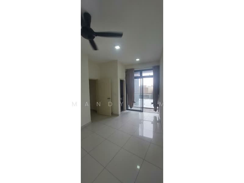 Condominium for Sale at Mirage By The Lake - Mandy Lim - Living Room - PropertyGuru.com.my