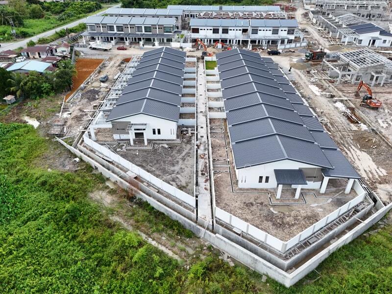 1-storey Terraced House for Sale in Serian (Sarawak) - Leslie Loi - Exterior - PropertyGuru.com.my