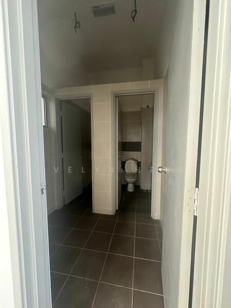 Cluster Factory for Sale in Pasir Gudang (Johor) - Evelyn Heng - Bathroom - PropertyGuru.com.my