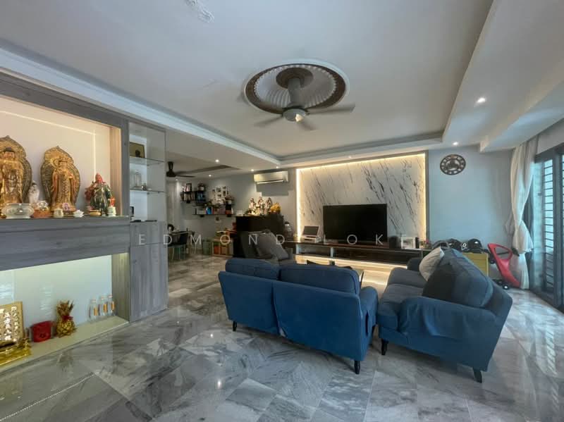 Rumah Teres untuk Dijual di Taman Fadason (Kepong) - Edmond Loke - Living Room - PropertyGuru.com.my