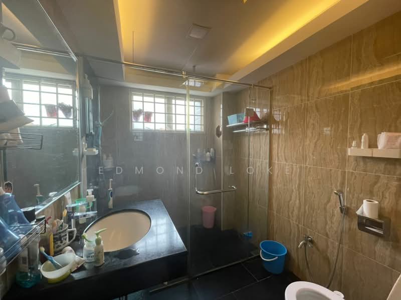 Rumah Teres untuk Dijual di Taman Fadason (Kepong) - Edmond Loke - Bathroom - PropertyGuru.com.my
