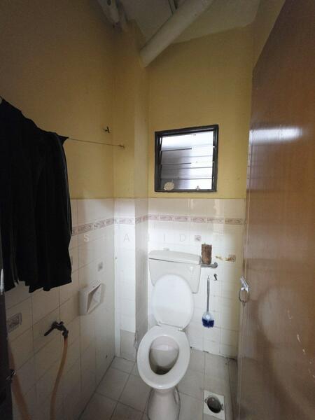 Taman Subang Mewah untuk Untuk Dijual - RM 590,000, Mac 2026 - Bathroom - PropertyGuru.com.my