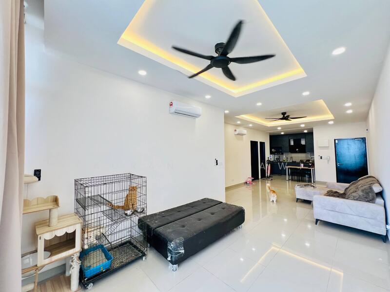 For Sale - Anggun Lumayan