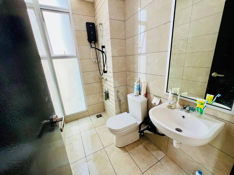 For Sale - Anggun Lumayan