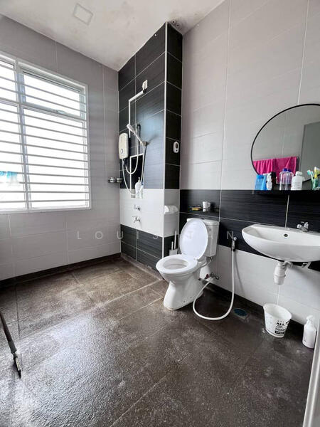 Cluster House for Sale in Johor Bahru (Johor) - Louis Tan - Bathroom - PropertyGuru.com.my