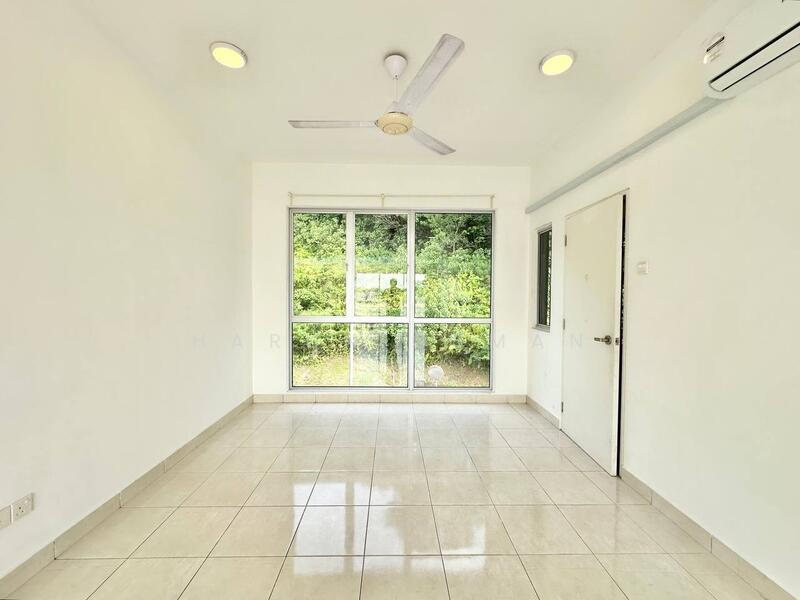 Bayu Heights untuk Untuk Dijual - RM 800,000, Feb 2026 - Living Room - PropertyGuru.com.my