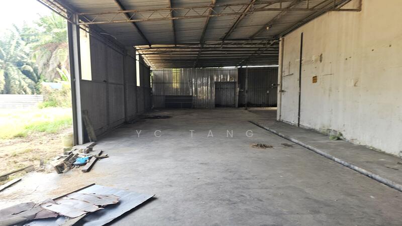 Detached Factory for Sale in Taman Iks Perda Simpang Ampat (Simpang Ampat) - YC Tang - Interior - PropertyGuru.com.my