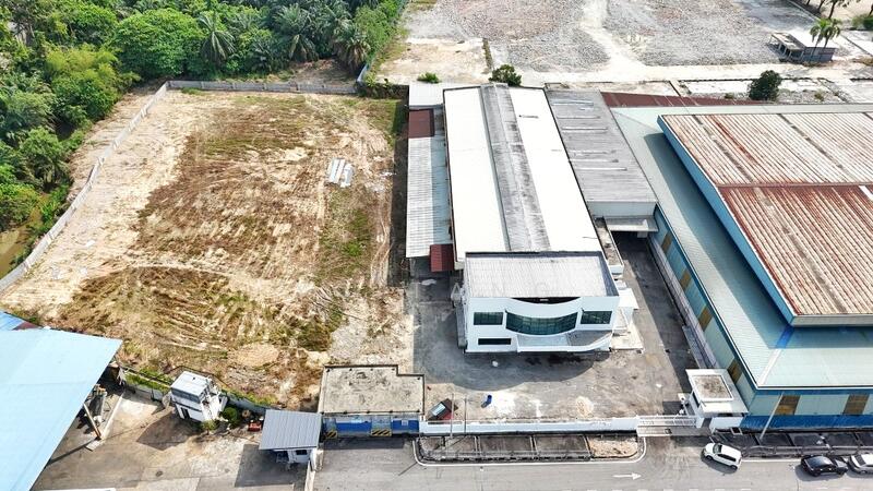 Detached Factory for Sale in Taman Iks Perda Simpang Ampat (Simpang Ampat) - YC Tang - Exterior - PropertyGuru.com.my