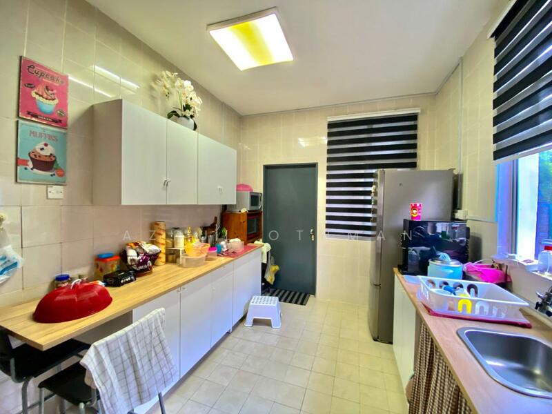 Bungalow for Sale in Mahkota Hills (Lenggeng) - Azrul Othman - Kitchen - PropertyGuru.com.my