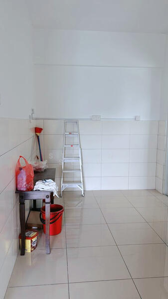 Starhill Luxury Residence untuk Untuk Disewa - RM 2,000 /bulan, Feb 2026 - Interior - PropertyGuru.com.my