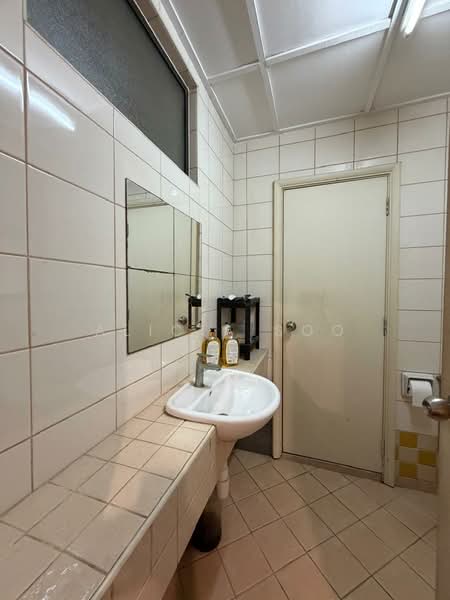 Condominium for Sale at Armanee - Alicia Soo - Bathroom - PropertyGuru.com.my