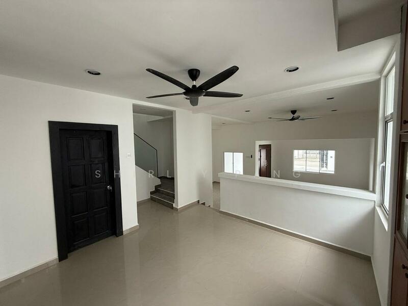 2-storey Terraced House for Sale in Taman Tasek (Johor Bahru) - Shirley Pang - Living Room - PropertyGuru.com.my