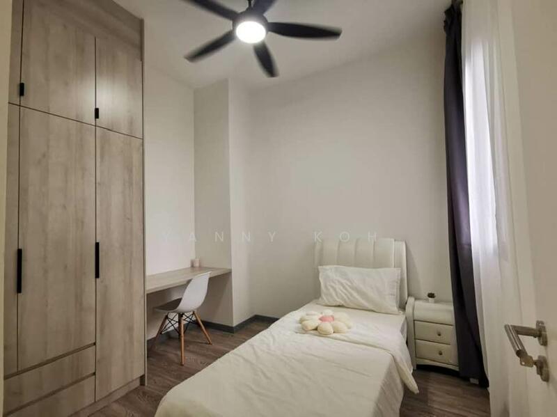 Service Residence for Sale at Southlink - Yanny Koh - Bedroom - PropertyGuru.com.my
