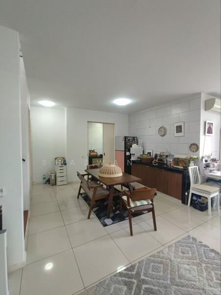 Rumah Teres untuk Dijual di Tamansari (Rawang) - Shazwan CH - Dining Room - PropertyGuru.com.my