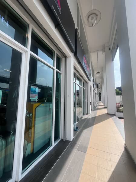 Kedai / Pejabat untuk Disewa di Kampung Sungai Kayu Ara (Petaling Jaya) - Ryan Tan - Exterior - PropertyGuru.com.my