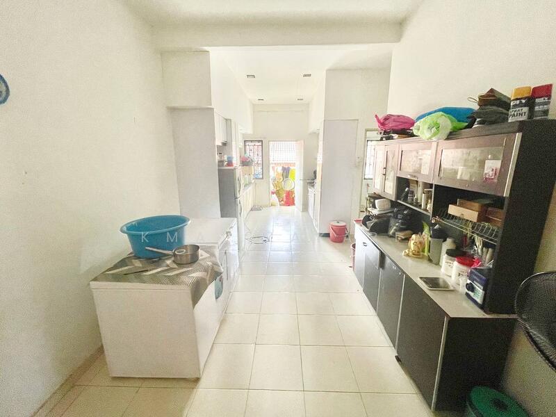 Nusari Aman untuk Untuk Dijual - RM 430,000, Feb 2026 - Kitchen - PropertyGuru.com.my