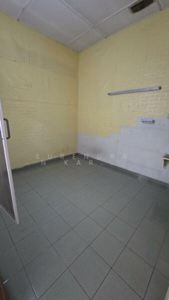 Untuk Dijual - Off Jalan Meru