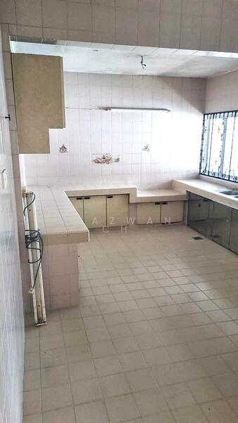 2-storey Terraced House for Sale in Taman Sri Watan (Ampang) - Shazwan CH - Kitchen - PropertyGuru.com.my