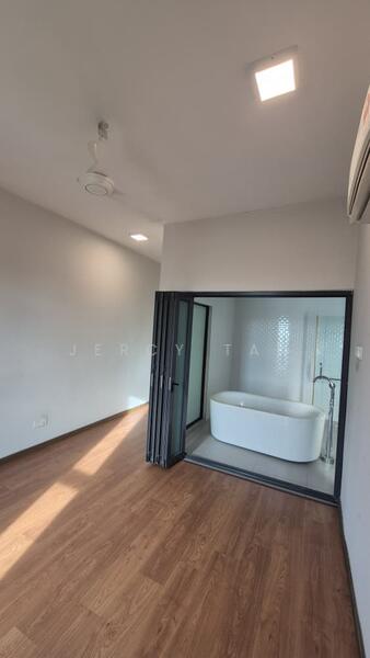 Condominium for Sale at Zefer Hill Residence - Jercy Tan - Bathroom - PropertyGuru.com.my