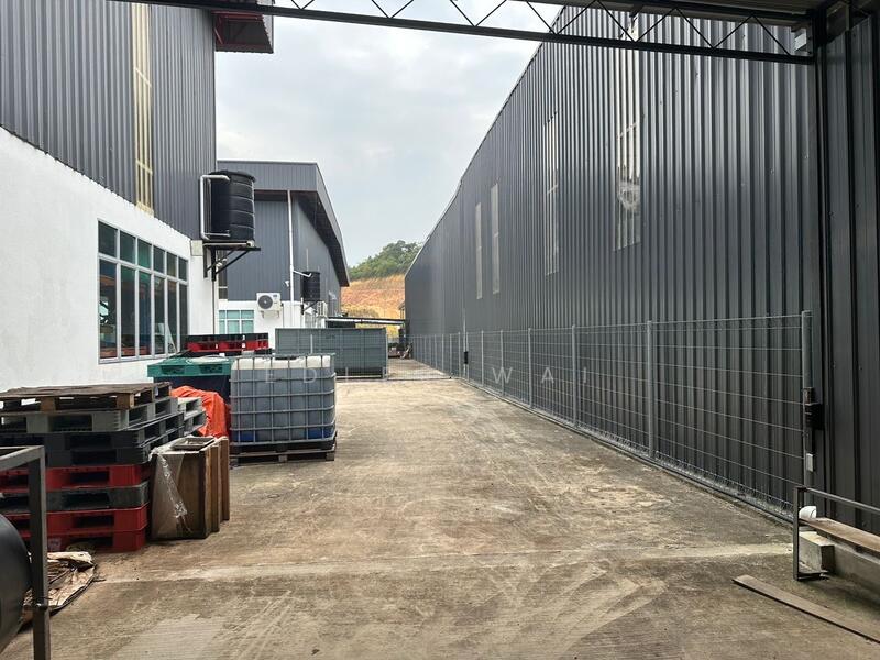 Semi Detached Factory @ Kulim Taman Waja untuk Untuk Disewa - RM 25,000 /bulan, Mac 2026 - Exterior - PropertyGuru.com.my