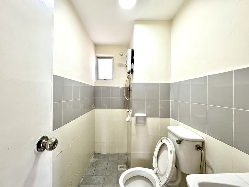 The Residence 1 @ Tiara East untuk Untuk Dijual - RM 199,000, Mac 2026 - Bathroom - PropertyGuru.com.my
