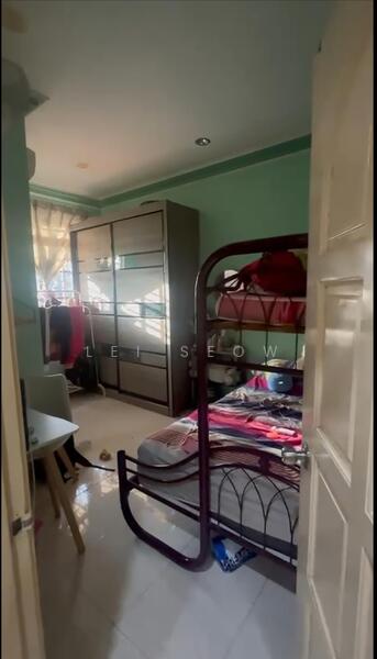2-storey Terraced House for Sale in Taman Seri Zamrud (Sungai Ara) - Lei Seow - Bedroom - PropertyGuru.com.my