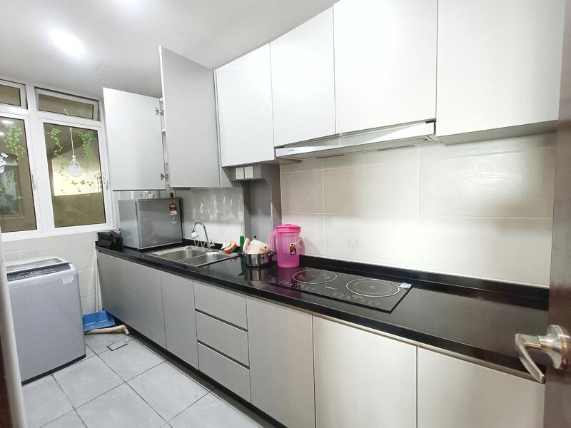 Service Residence for Rent at KSL Residence @ Daya - Win Kam - Kitchen - PropertyGuru.com.my