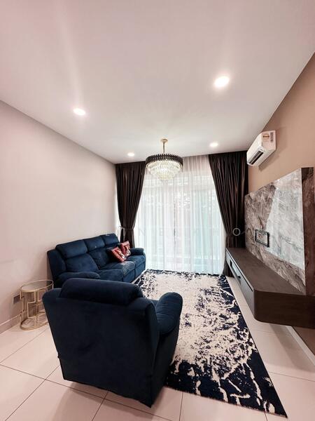 D'Suites Akasia Horizon @ Horizon Hills untuk Untuk Dijual - RM 600,000, Mac 2026 - Living Room - PropertyGuru.com.my