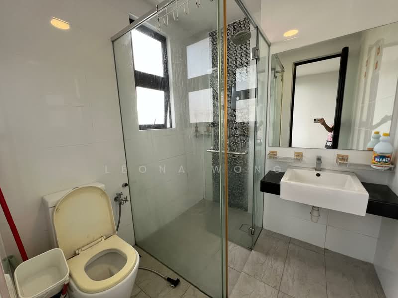 D'Aman Residences @ Puchong untuk Untuk Disewa - RM 1,600 /bulan, Mac 2026 - Bathroom - PropertyGuru.com.my