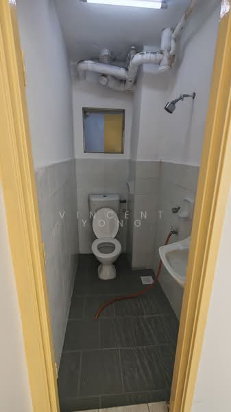 Flora Damansara Apartment untuk Untuk Disewa - RM 850 /bulan, Mac 2026 - Bathroom - PropertyGuru.com.my