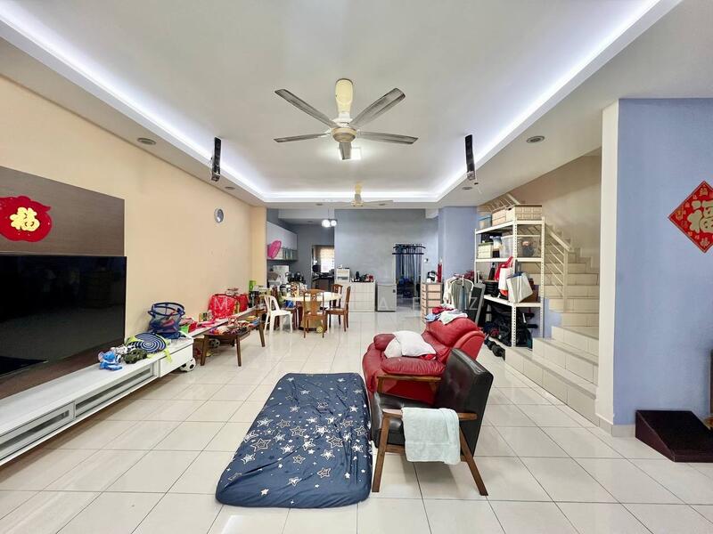 2-storey Terraced House for Sale in Taman Mutiara Indah (Puchong) - Muz Hafiz - Living Room - PropertyGuru.com.my