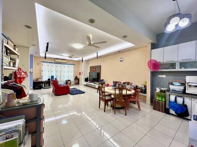 2-storey Terraced House for Sale in Taman Mutiara Indah (Puchong) - Muz Hafiz - Living Room - PropertyGuru.com.my