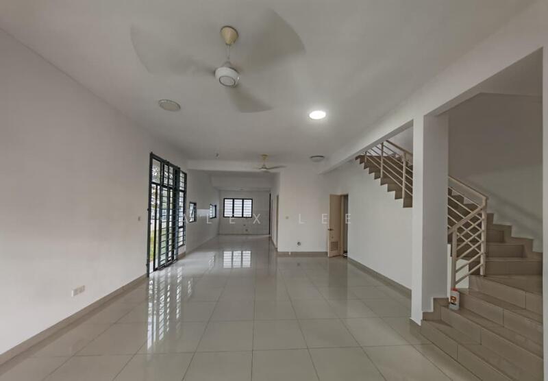 Rumah Teres 2-Tingkat untuk Dijual di Rawang (Selangor) - Alex Lee - Living Room - PropertyGuru.com.my