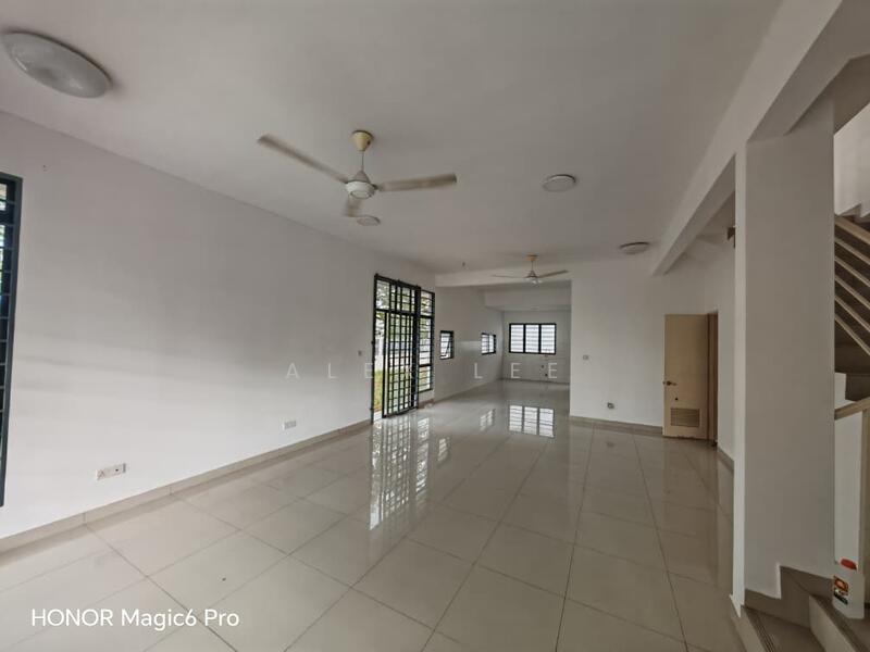Rumah Teres 2-Tingkat untuk Dijual di Rawang (Selangor) - Alex Lee - Living Room - PropertyGuru.com.my