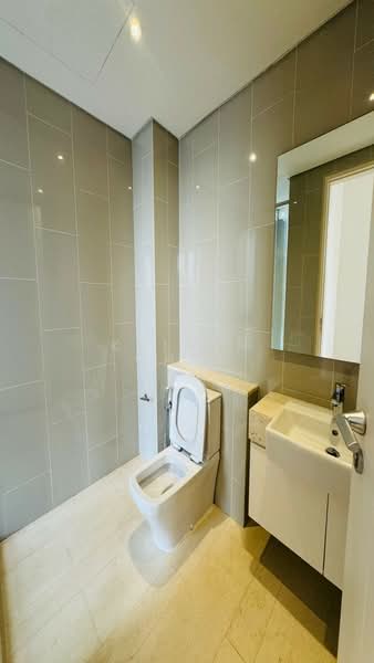 Semi-Detached House for Rent in Johor Bahru (Johor) - Kelvin Chee - Bathroom - PropertyGuru.com.my