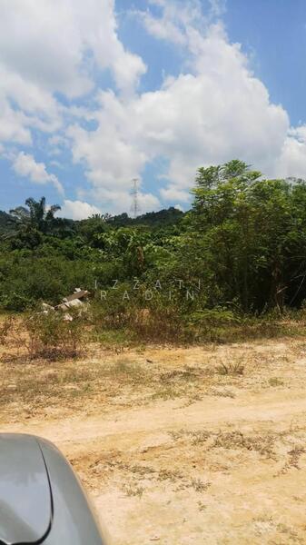 Agricultural Land for Sale in Dengkil (Selangor) - Izzati Radin - Exterior - PropertyGuru.com.my