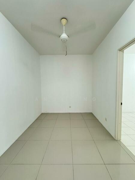 Nadayu 92 untuk Untuk Dijual - RM 650,000, Feb 2026 - Interior - PropertyGuru.com.my