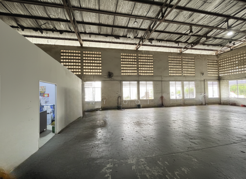 Perai 1.5 storey Semi Detached Factory Warehouse 13800 sqft untuk Untuk Dijual - RM 5,000,000, Feb 2026 - Interior - PropertyGuru.com.my