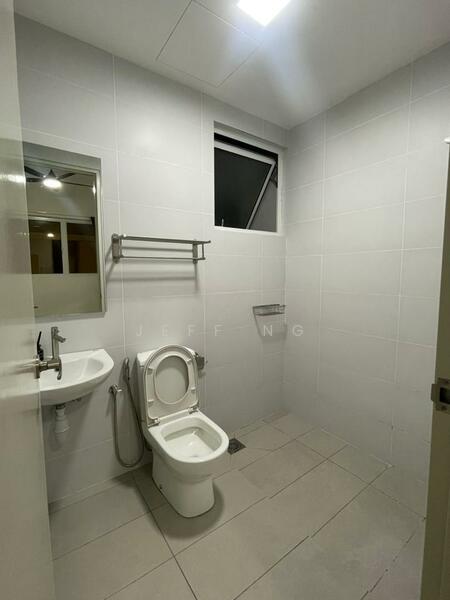 Untuk Disewa - Nadayu 801