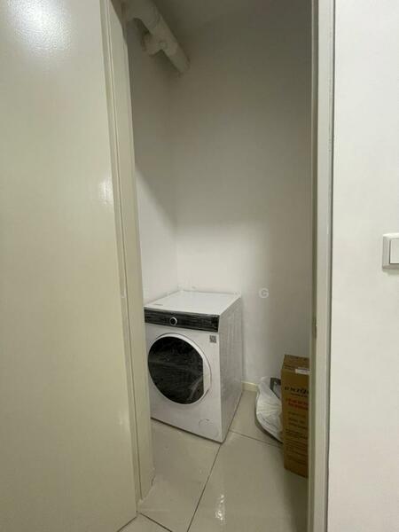 Untuk Disewa - Nadayu 801